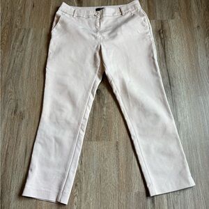 iORA Khaki Capris Size Medium